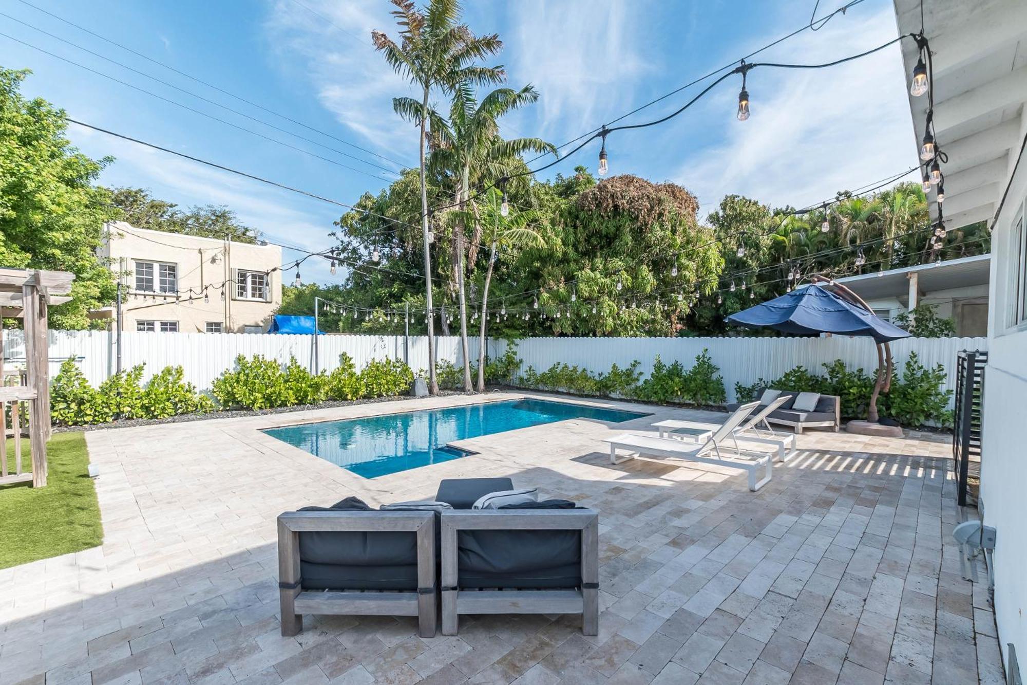 Casa Belle 3br W Pool & Bbq 10 Mins To *